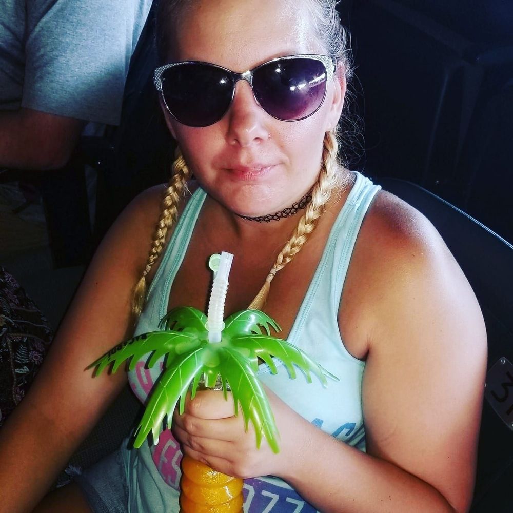 Meet your Posher, Veronica